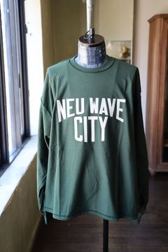 イズネスミュージック 25AW NEU WAVE LONG SLEEVE T-SHIRT (IMP6_10_NEUWAVELS01) FOREST