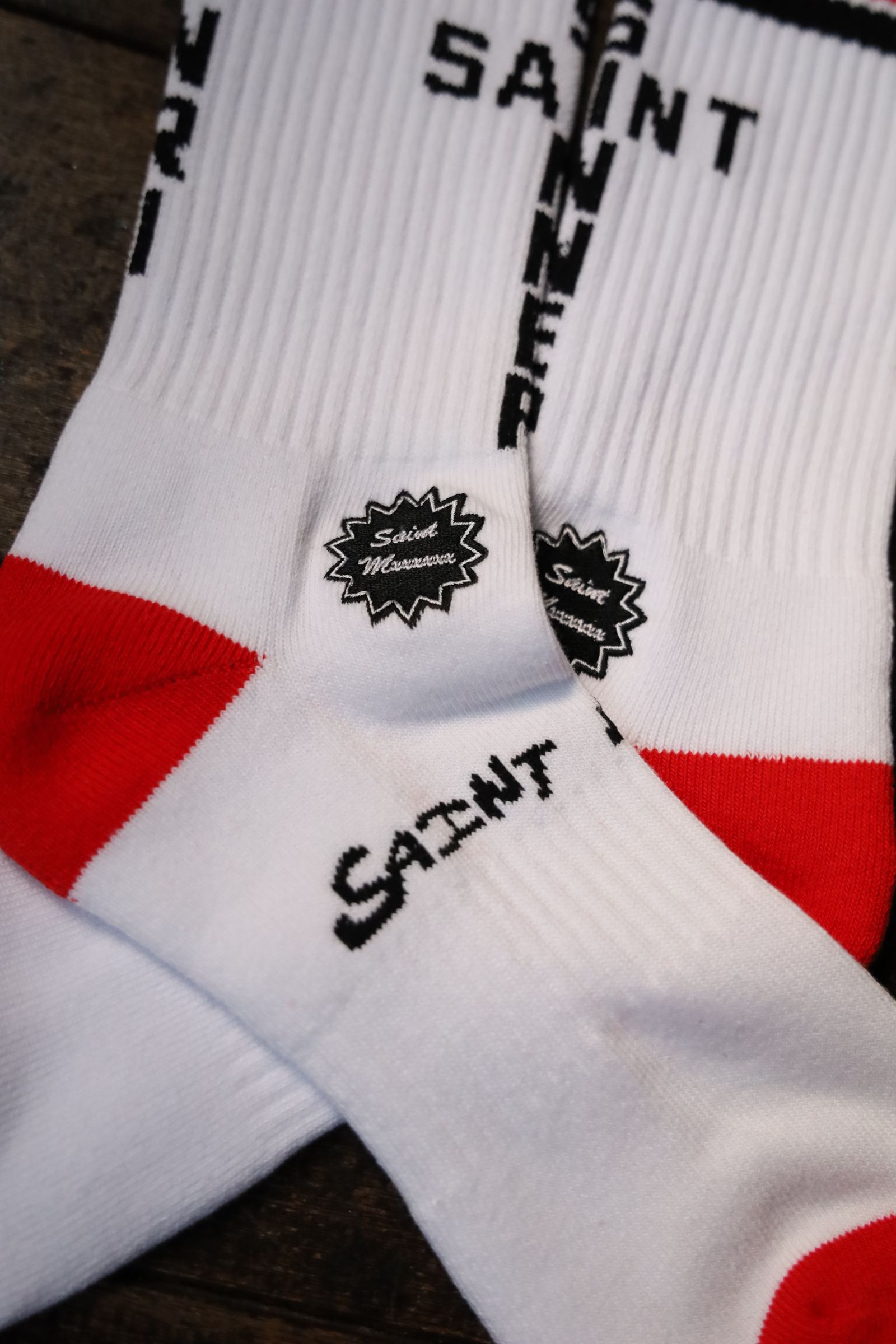 セントマイケル25SS SAINT SINNER SOCKS (SM-HR8-0000-107)RED