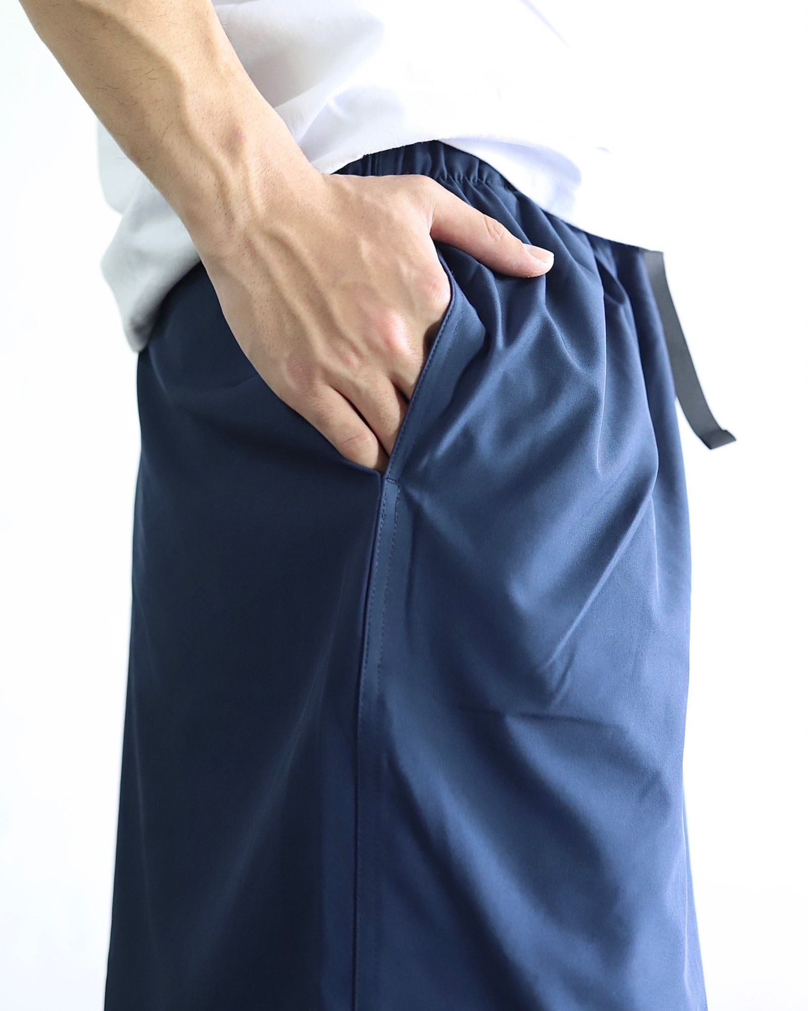 フレッシュサービス ALL WEATHER SHORTS (NAVY)