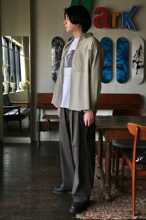 YOKE OVERSIZED BIG POCKET SHIRT(YK21SS0192SH) style.2021.2.27