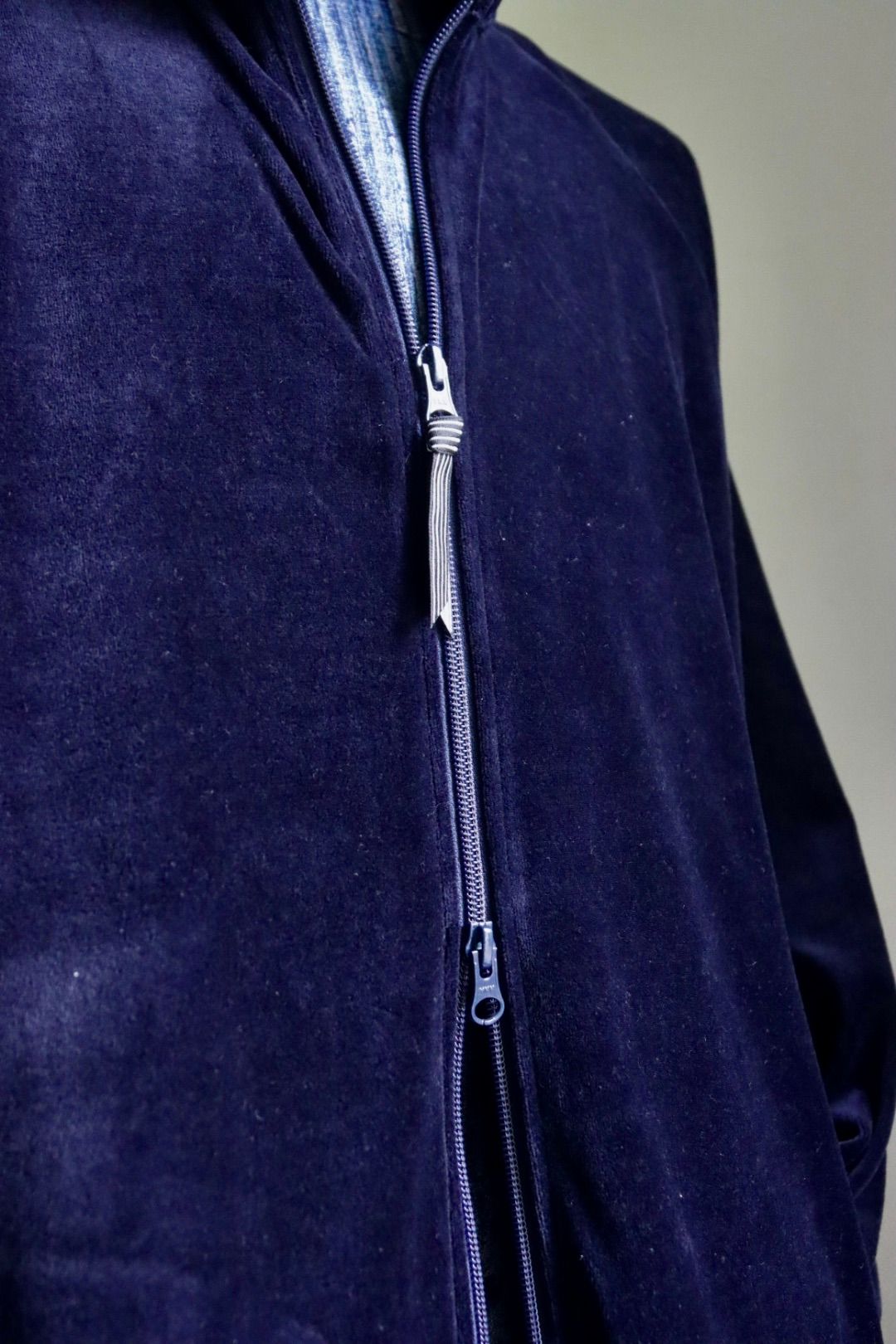 S.F.C 23FW VELOUR TRACK JACKET(SFCFW23CS06)Navy