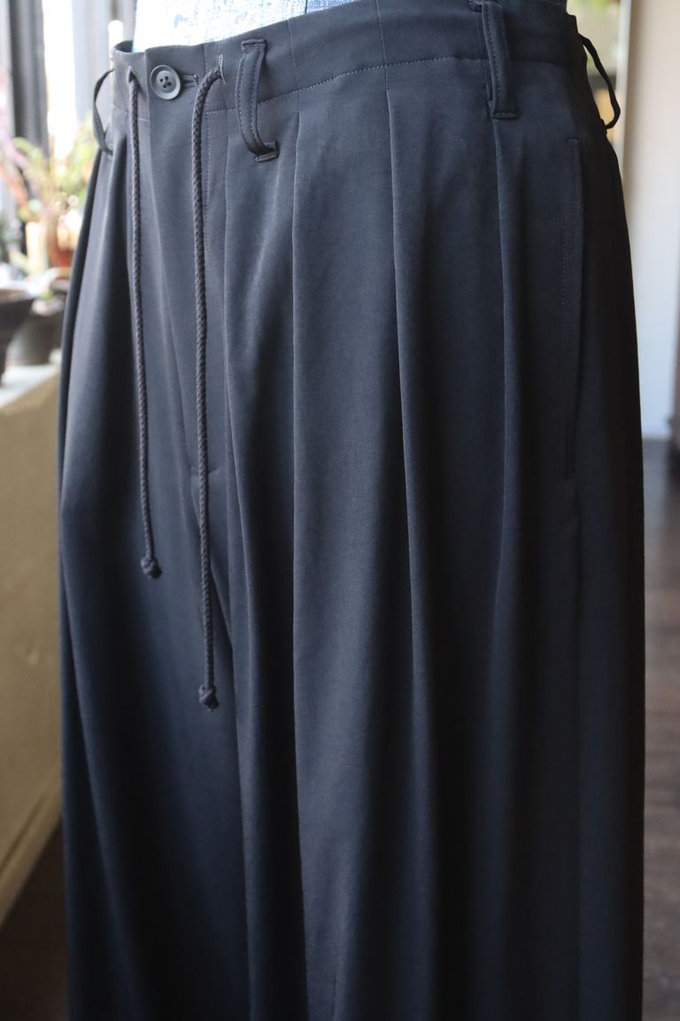 ヨウジヤマモト STANDARD BALLON PANTS(HP-P13-100-2-02)☆新作発売！