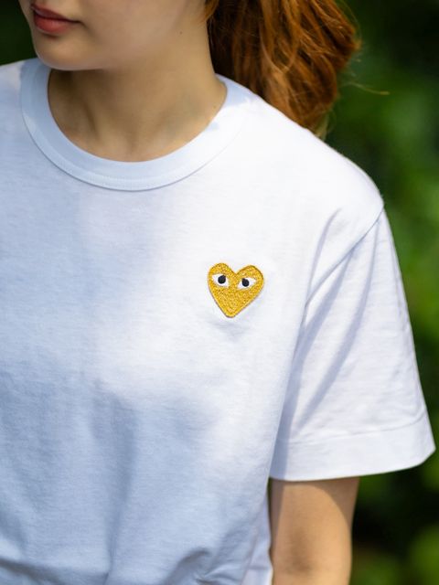 PLAY COMME des GARCONS 人気定番ワンポイントTシャツ style.2026.8.15
