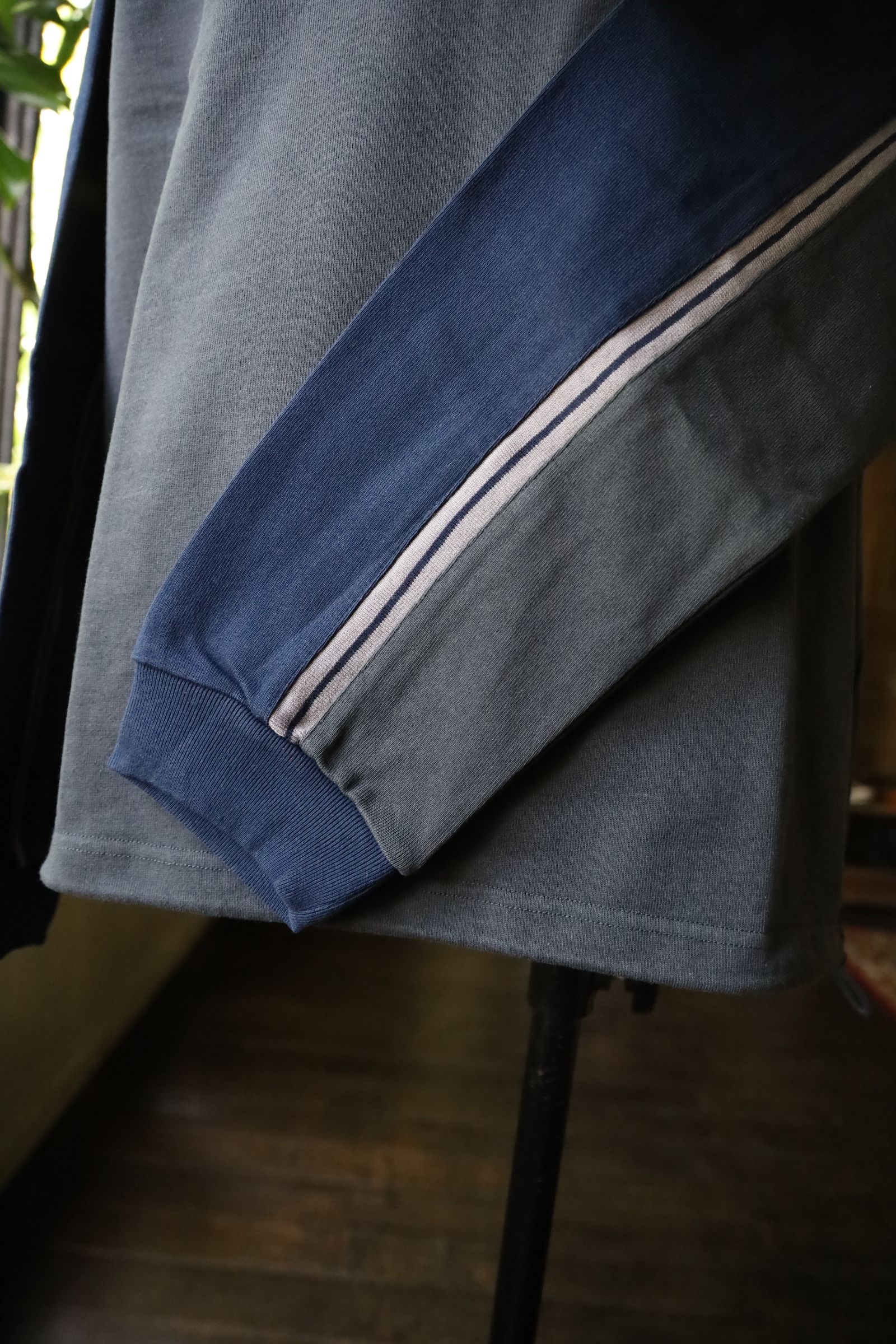 セダンオールパーパス FW24 Oval Logo Line Top(SD24F-CT02)Navy×Charcoal☆9月7日(土)発売！