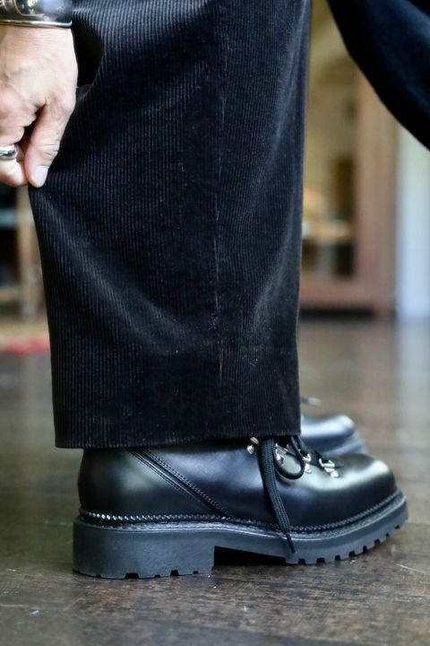 A.PRESSE Vintage Corduroy Trousersスタイル