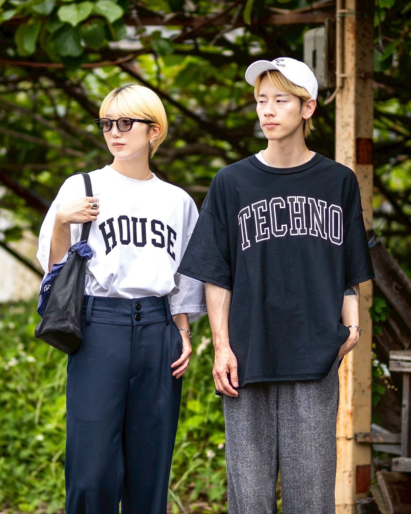 ISNESS MUSIC/ TECHNO T-SHIRT&HOUSE FLOCKY PRINT T-SHIRT STYLE
