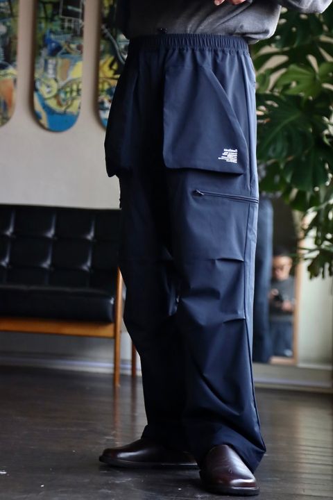 FreshService SOLOTEX TWILL FUNCTIONAL PANTSスタイル