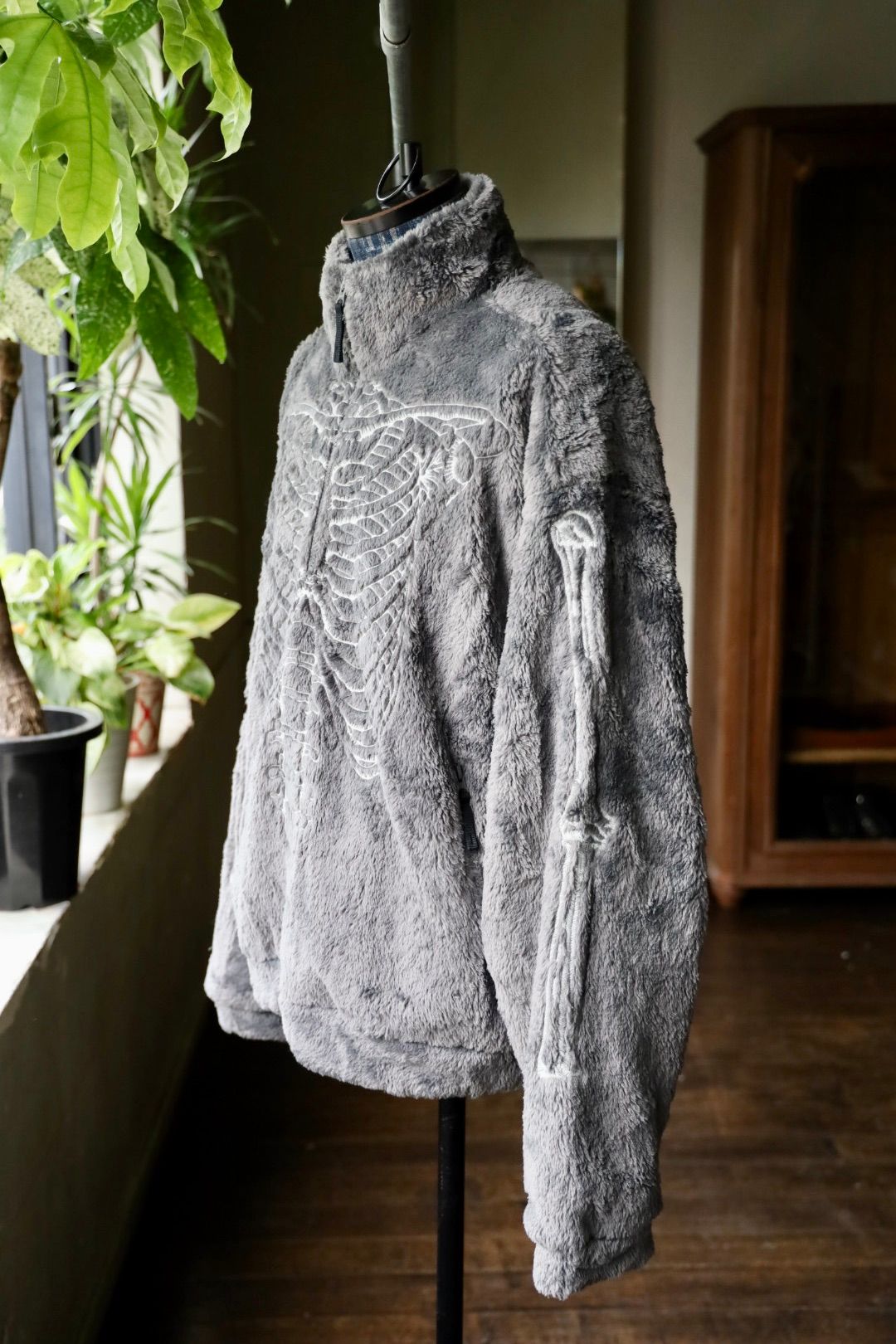 doublet 25AW GLOWINTHEDARK SKELTON FLEECEJACKET (25AW32BL232) GREY