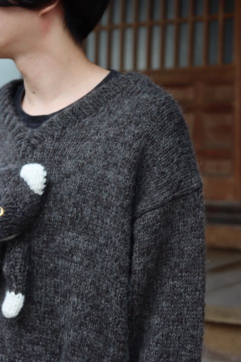 doublet STUFFED CAT HAND-KNITTING PULLOVER(21AW30KN50) style.2021.9.13.
