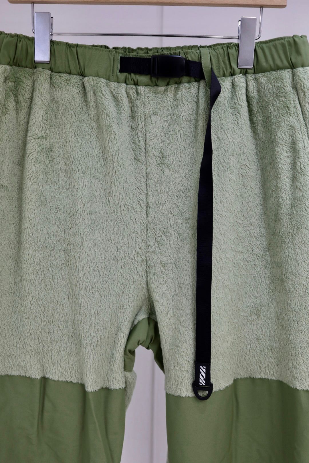イズネス26AW  POLARTEC Fleece Pants(26AW_30_1008AWPT04)KHAKI☆10月10日(土)発売！