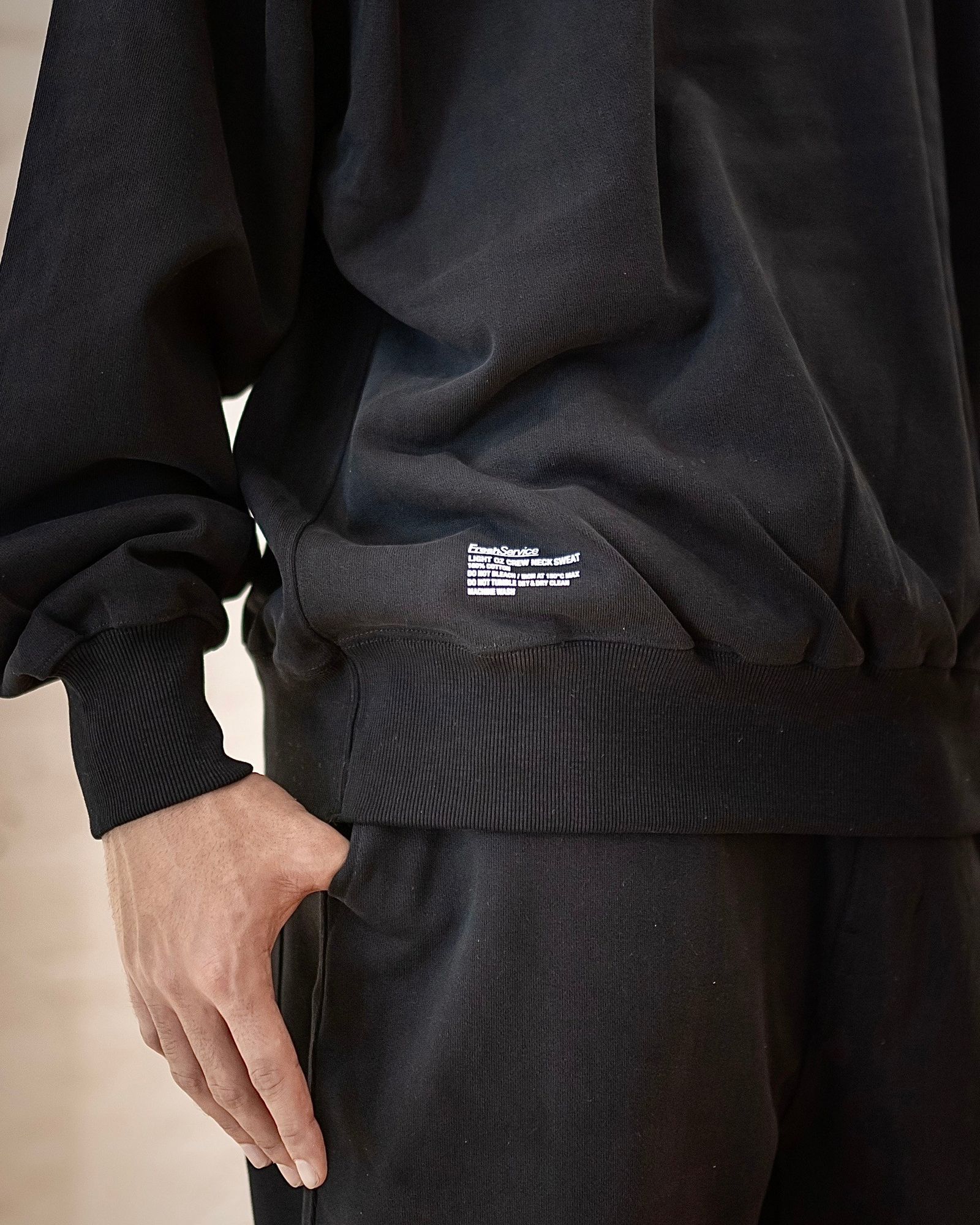 フレッシュサービス LIGHT OZ CREW NECK SWEAT (FSC253-70101B)BLACK☆9月6日(土)発売！