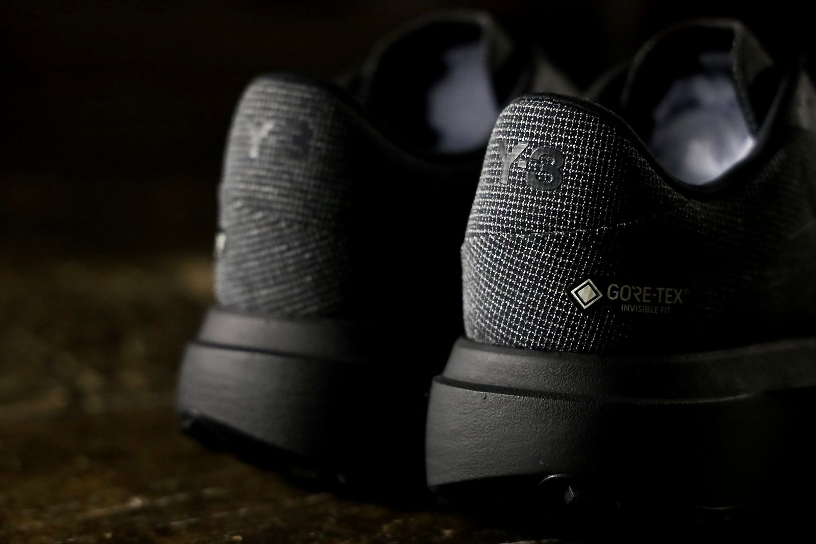 ワイスリー  Y-3 EVO SL ATR GTX Trainers(KI7881)BLACK☆新作発売！