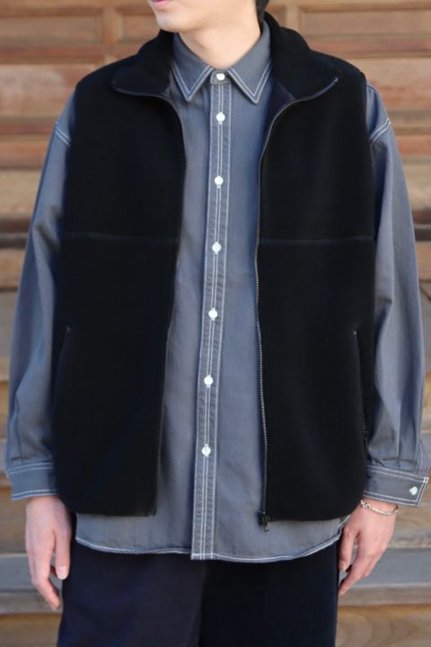 Graphpaperb Wool Boa Zip-Up Vest(GU213-70205B) style.2021.10.10