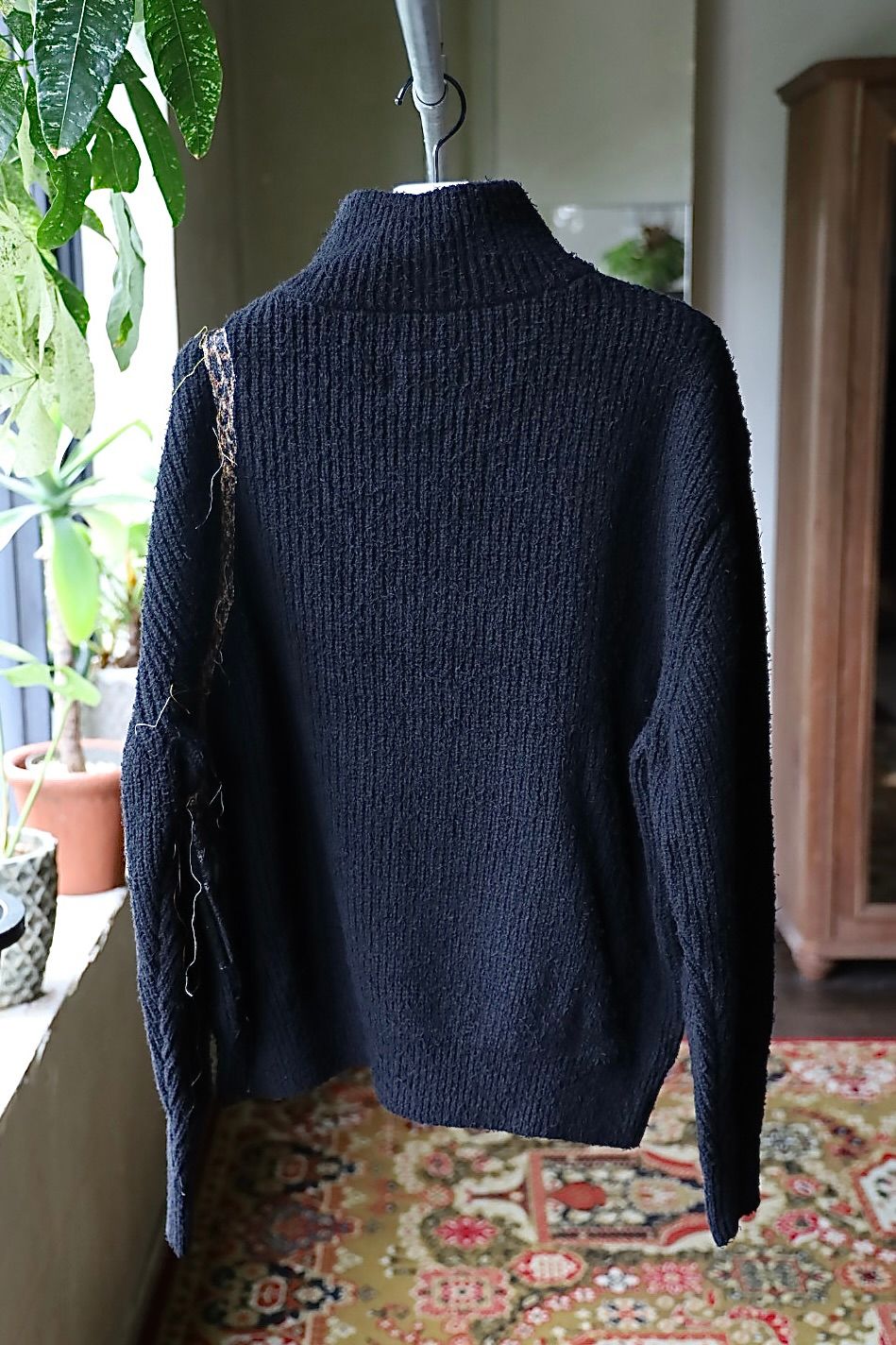 doublet ダブレット26AW TROMPE L’OEIL EMBROIDERY HALF ZIP KNIT (26AW56KN229)BLACK☆8月15日(土)発売！