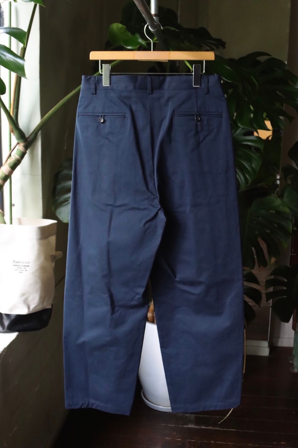 A.PRESSE - アプレッセ22FW Chino Trousers (22AAP-04-06H)NAVY | mark