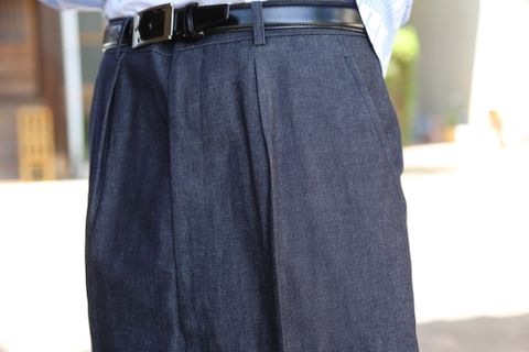 COMME des GARCONS HOMME 綿ツイル×綿ストライプロゴプリントシャツ(HF-B010-051) style.2020.8.15.