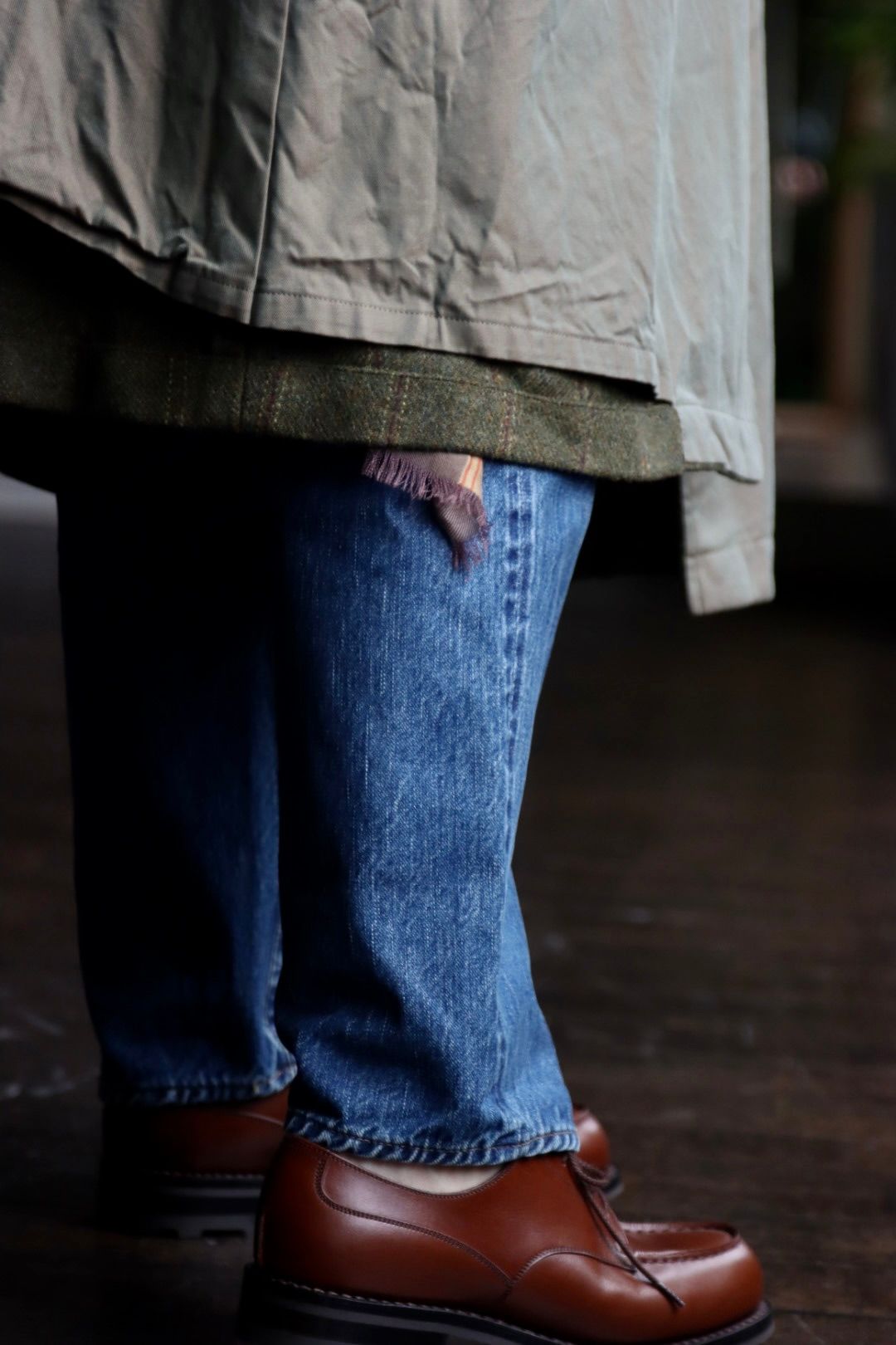 アプレッセ22FW Tweed Balmacaan Coatスタイル2022.10.1.