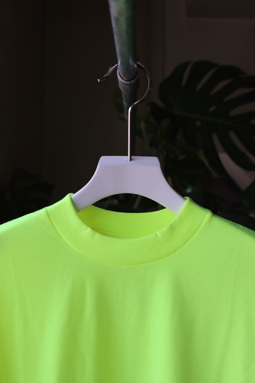 イズネス22SS BALLOON T-SHIRT(31SSSH05)FLASH YELLOW
