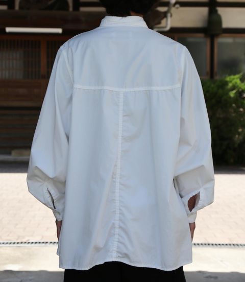Graphpaper Garment Dyed Poplin Umbrella Yoke Shirt(GM211-50032) style. 2021.04.26.