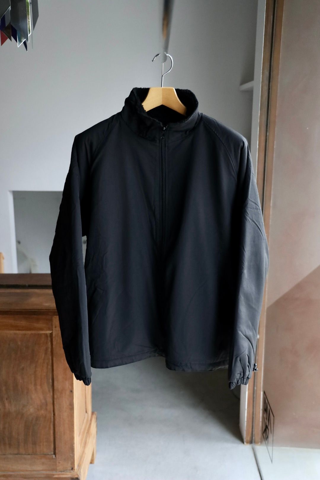 イズネスミュージック 25AW DELAY REVERSIBLE FLEECE JACKET (IMP6_22_MUSIC DELAYJK01)BLACK☆新作発売！