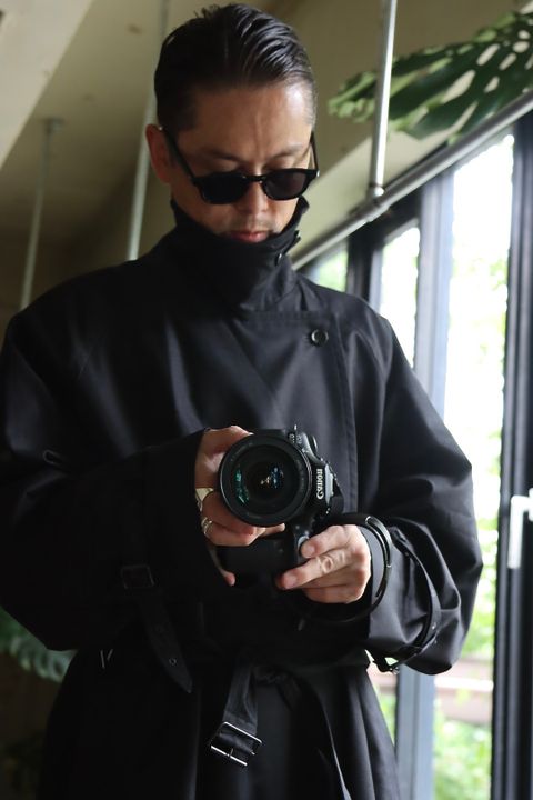 blurhms Gabardine Double Belt Trench Coatスタイル.2022.7.24.
