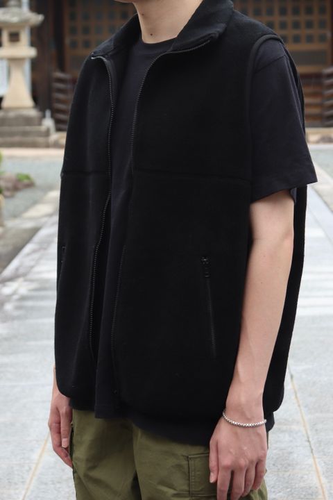 FreshService Wool Boa Zip-Up Vest(GU213-70205B) style.2021.9.13.