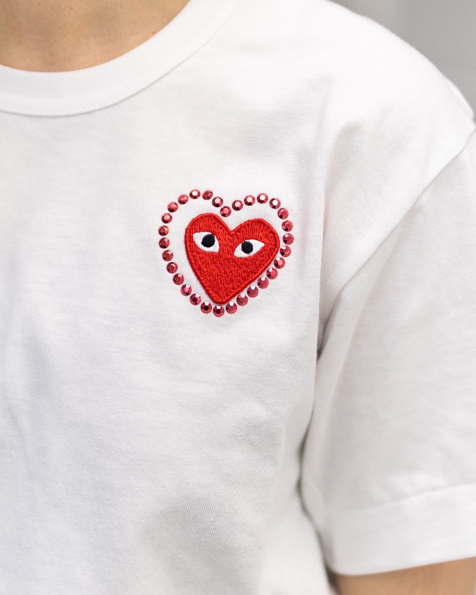 PLAY COMME des GARCONS 新作METALSTONE Tシャツstyle.2025.12.9