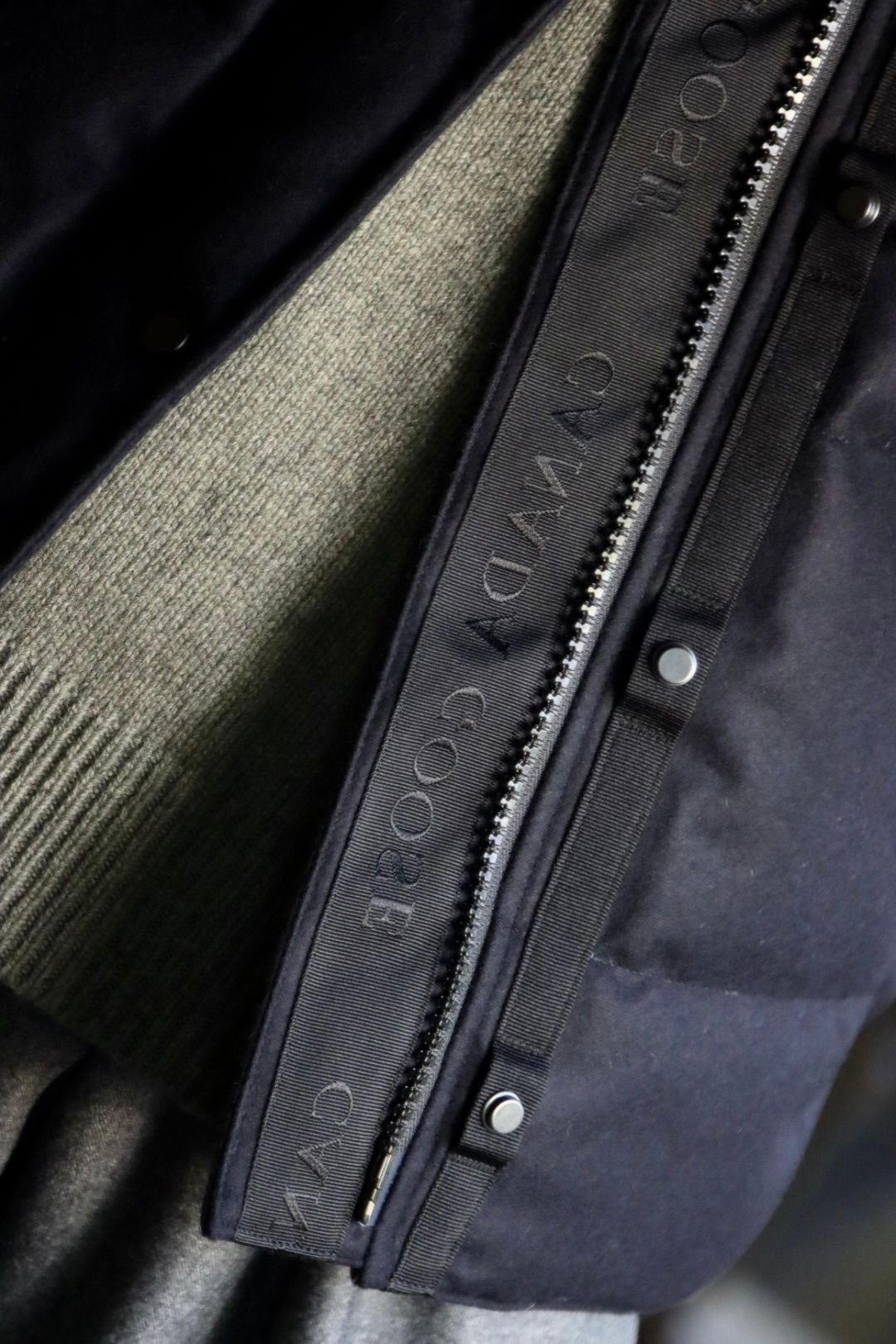 CANADA GOOSE カナダグース22AW GARSON VEST WOOL BLACK LABELスタイル.2022.10.26.