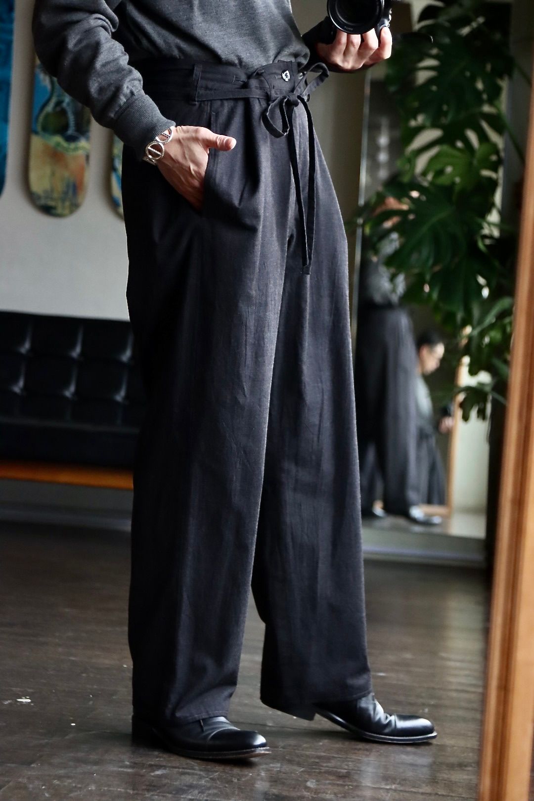 ブラームス23SSパンツ Selvage Twill Button Tuck Easy Pants(BHS23S004)HEATHER  BLACK※1月27日発売！ - 2