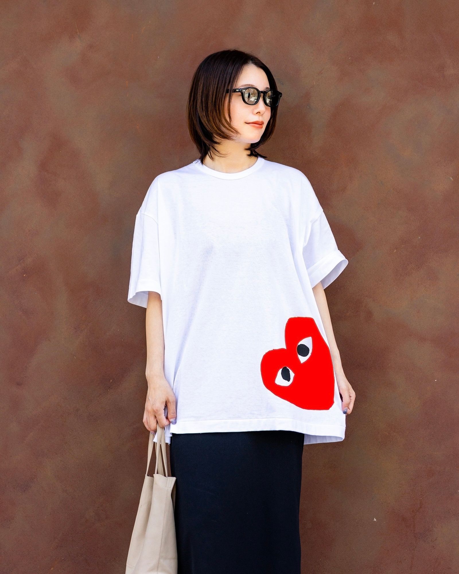 PLAY COMME des GARÇONS 赤い リベットTシャツMサイズです COMME DES GARCONS Play Red Double Heart Patch T-shirt tee