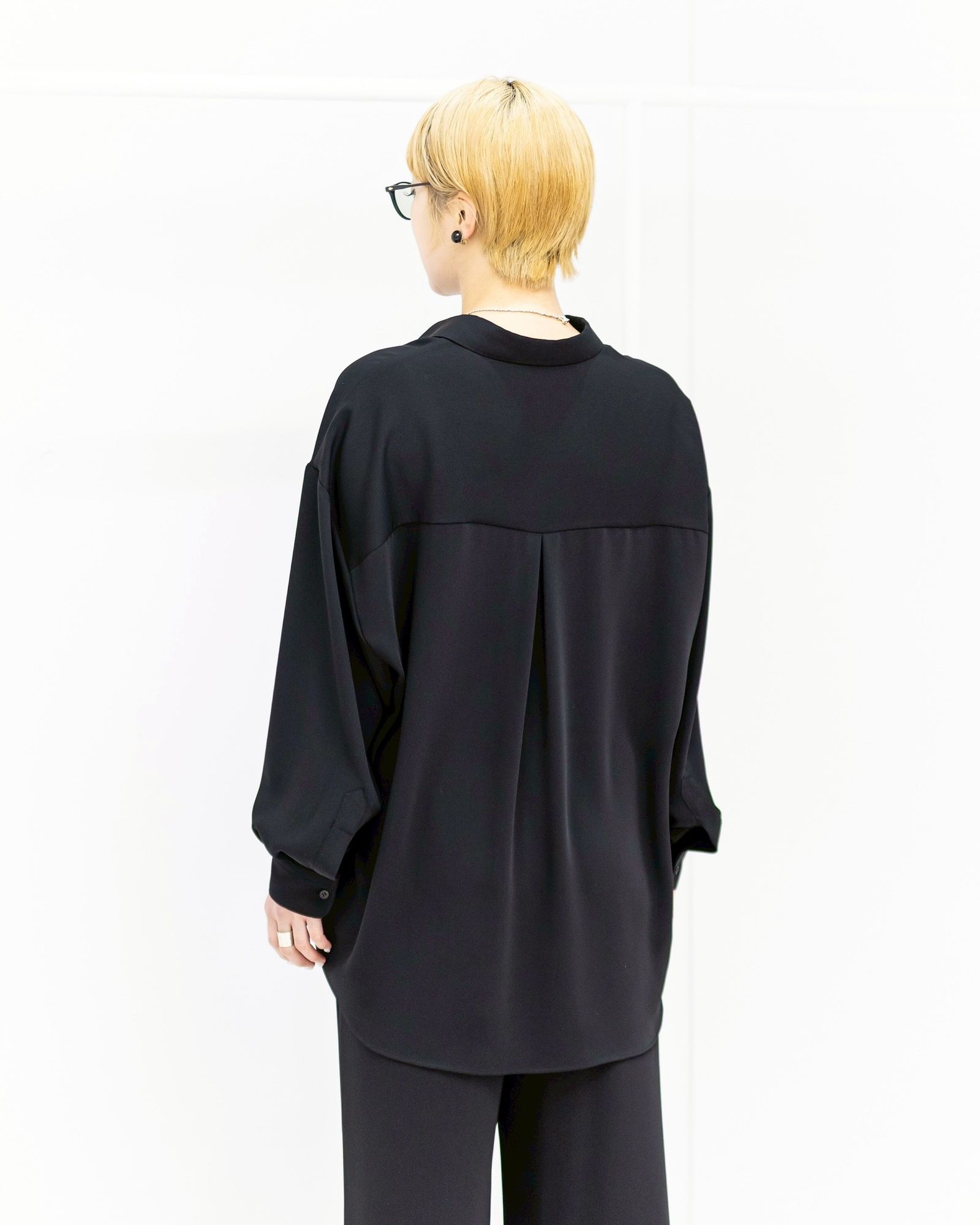 Graphpaper Satin Oversized Regular Collar Shirt STYLE 2026.02.25