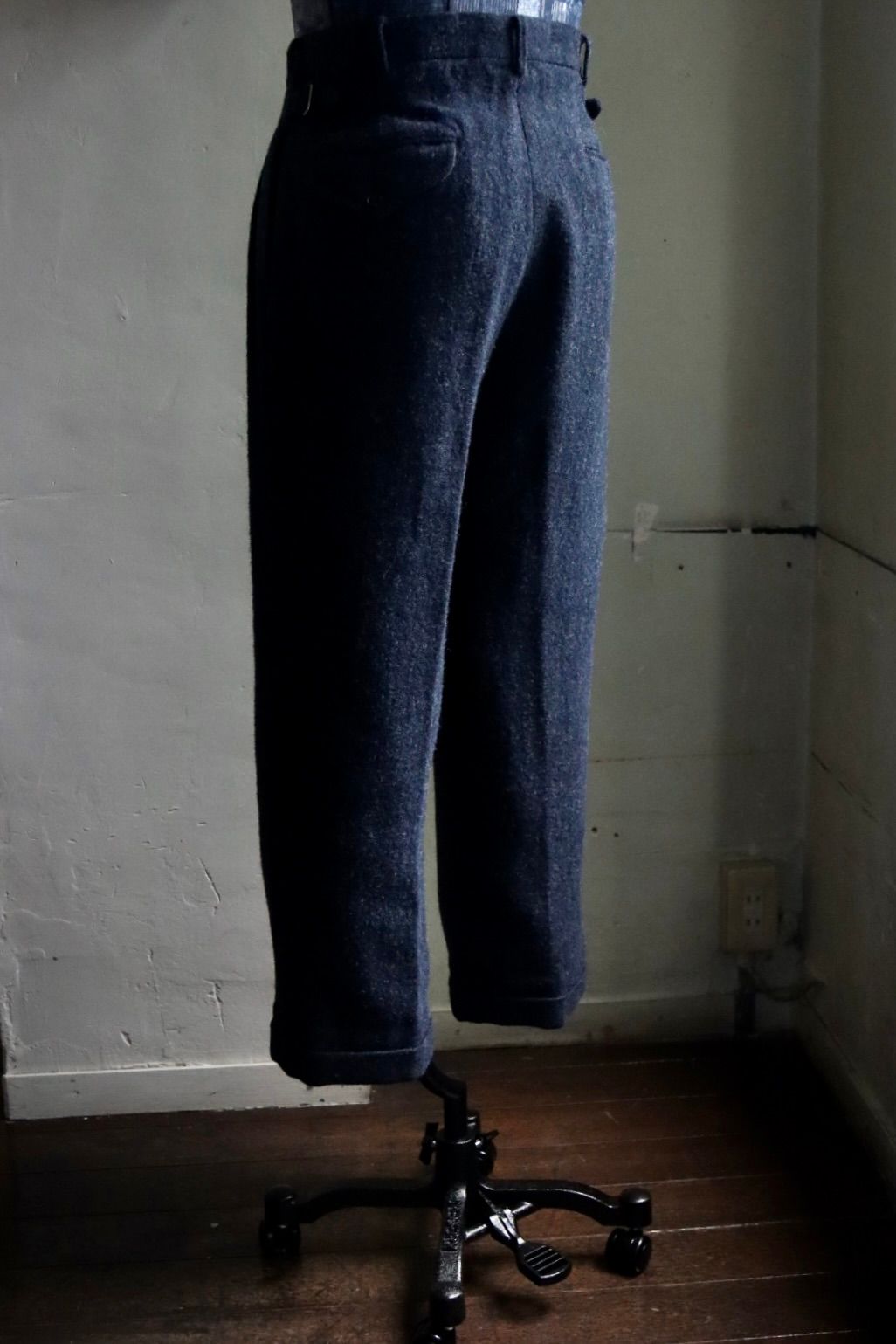 アプレッセ23AW Tweed Two Tuck Trousers (23AAP-04-02H)NAVY
