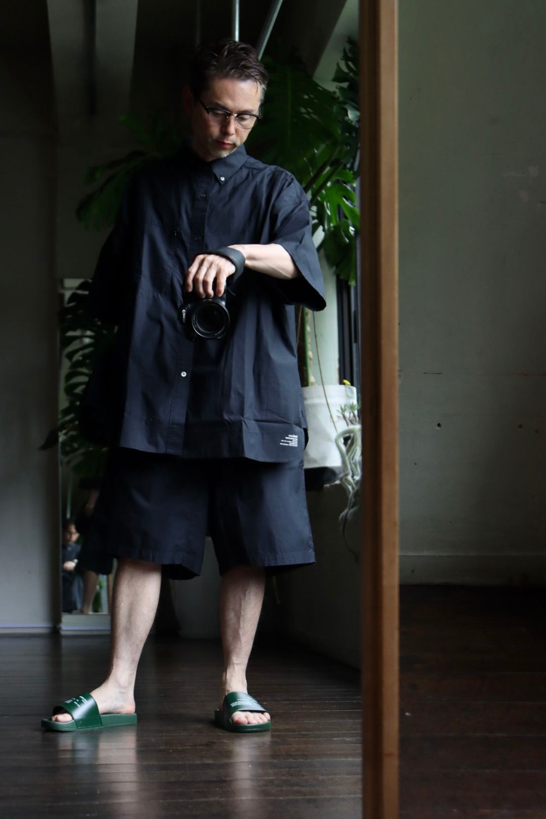 フレッシュサービス UTILITY OVER SHORTS (FSC252-40017B)BLACK☆6月22日(日)発売！