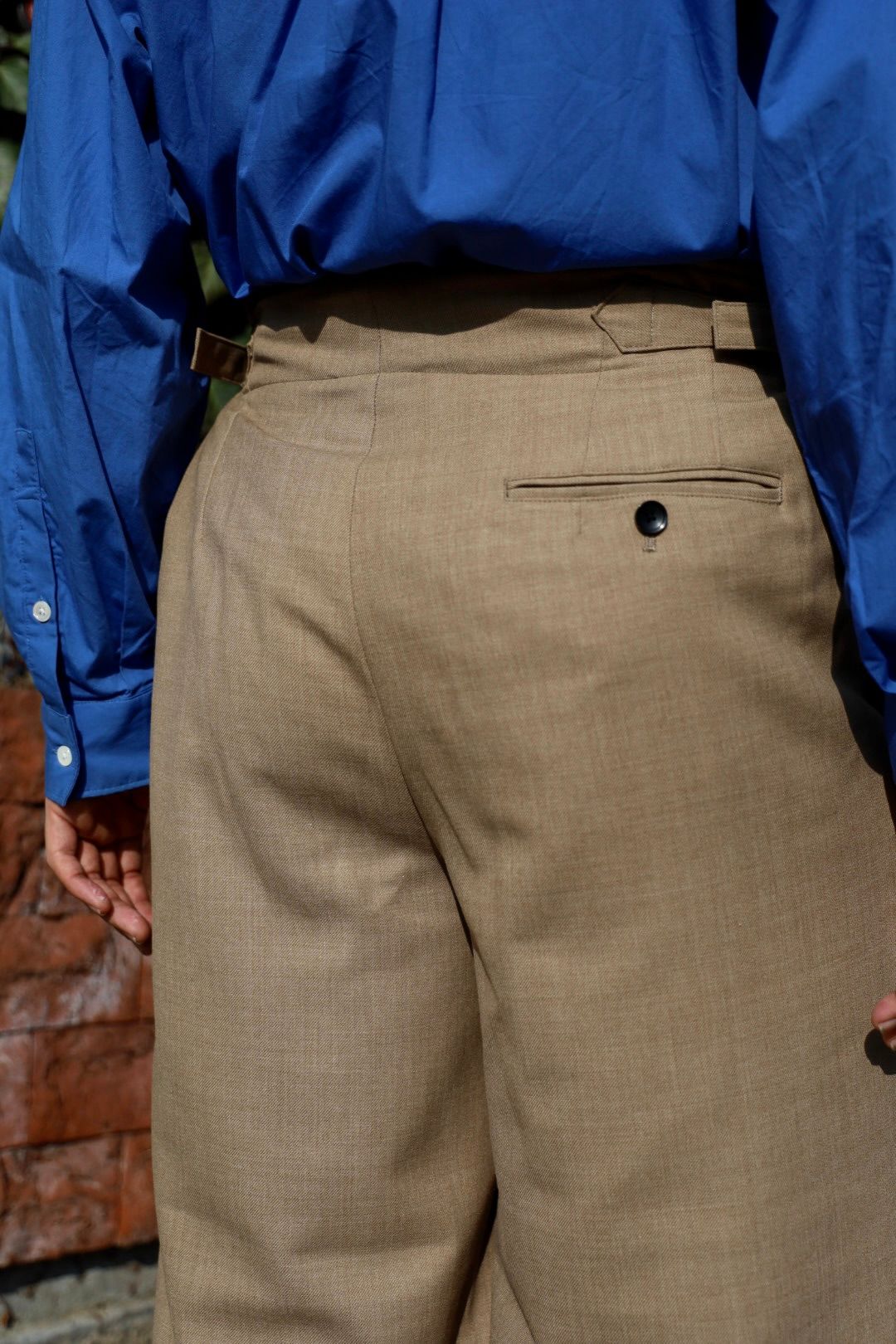 marka マーカ 26SS TWO TUCK MILITARY TROUSERS -RECYCLED POLYESTER NON-MULESED WOOL GABARDINE-(M26A06PT01C)BEIGE☆新作発売！