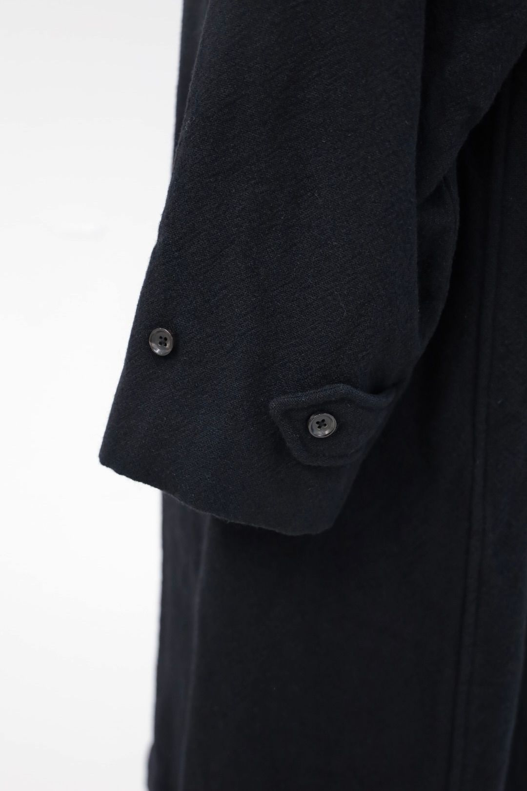 blurhms ブラームス Classic Wool Balmacaan Coat(BHS25F009)BlackNavy☆新作発売！