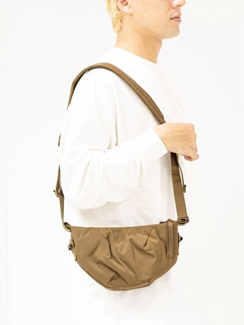 グラフペーパー  Blankof for GP Extra Small Crescent Bag(GU263-90514)BROWN☆8月8日(土)発売！