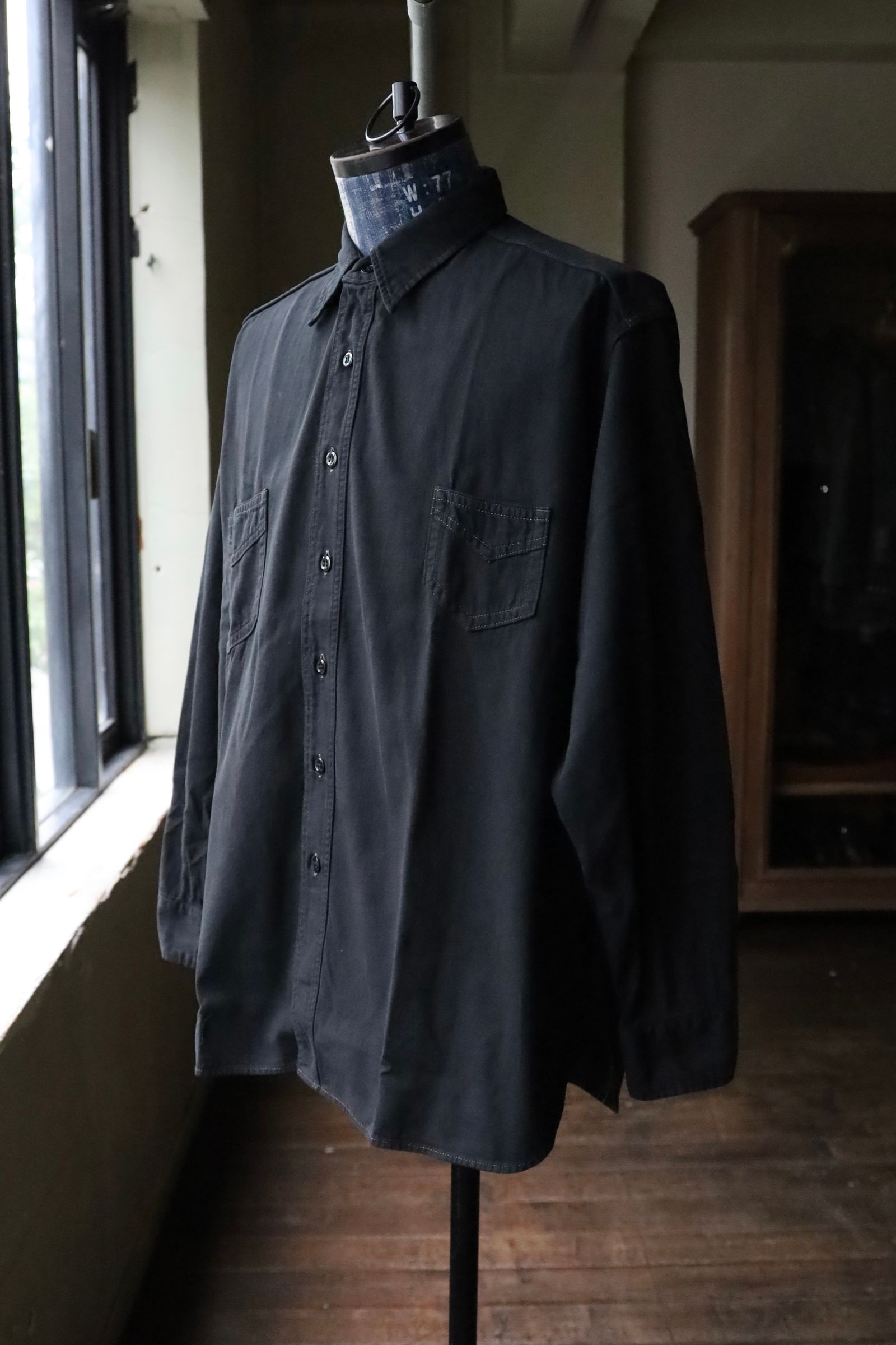 ファウンダ 25AW BLACK DYED DENIM SHIRT (015FD252023)BLACK