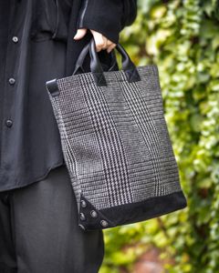 エンダースキーマ 25SA バッグ tweed tote small(xu-b-tts)black