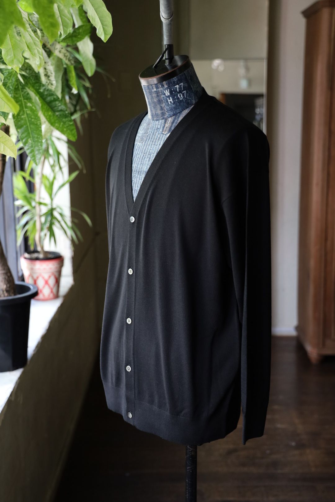 グラフペーパー25AW High Gauge Knit Oversized Cardigan(GU253-80207B)BLACK☆8月23日(土)発売!!
