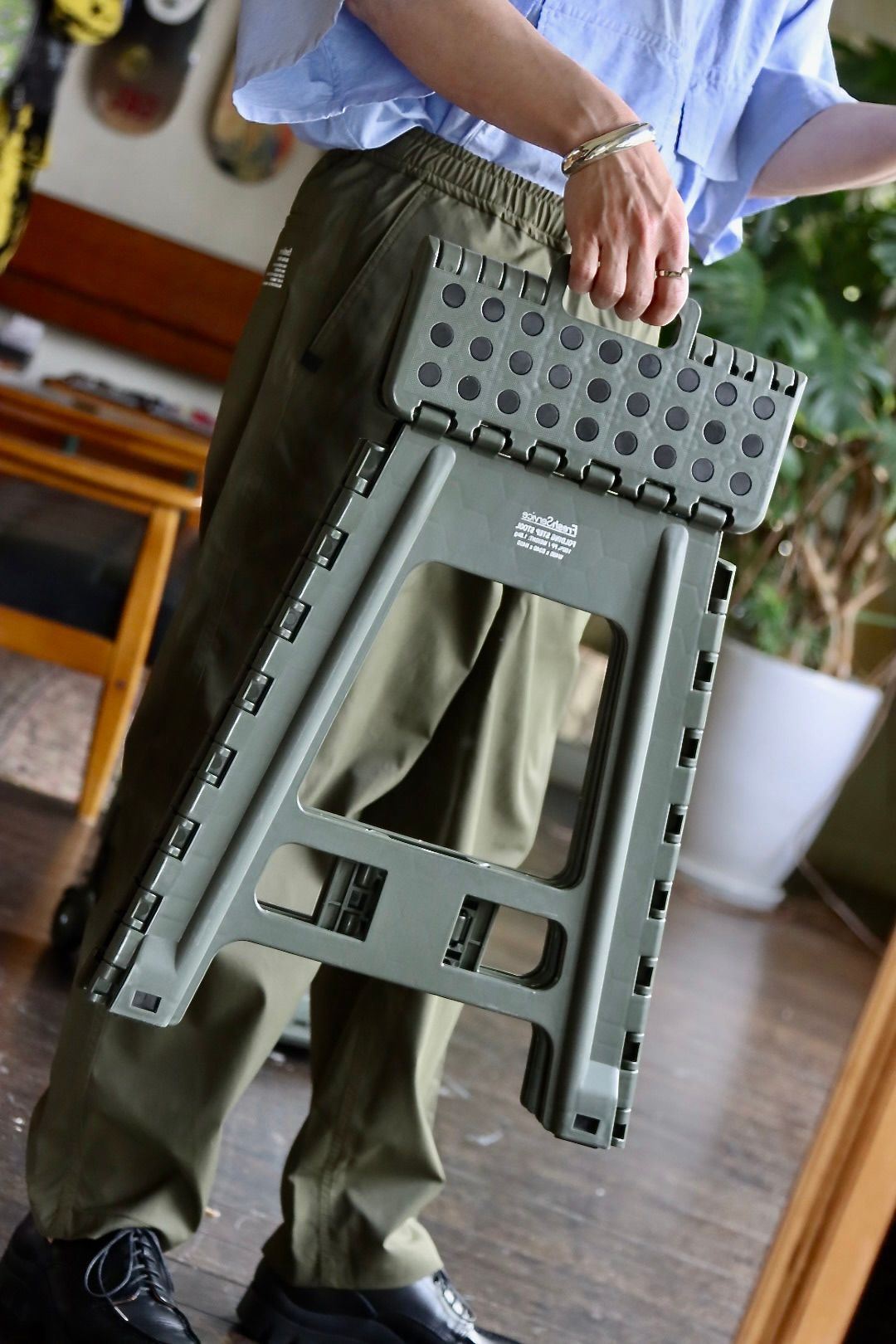 フレッシュサービス FOLDING STEP STOOL(FSP243-99070B)KHAKI