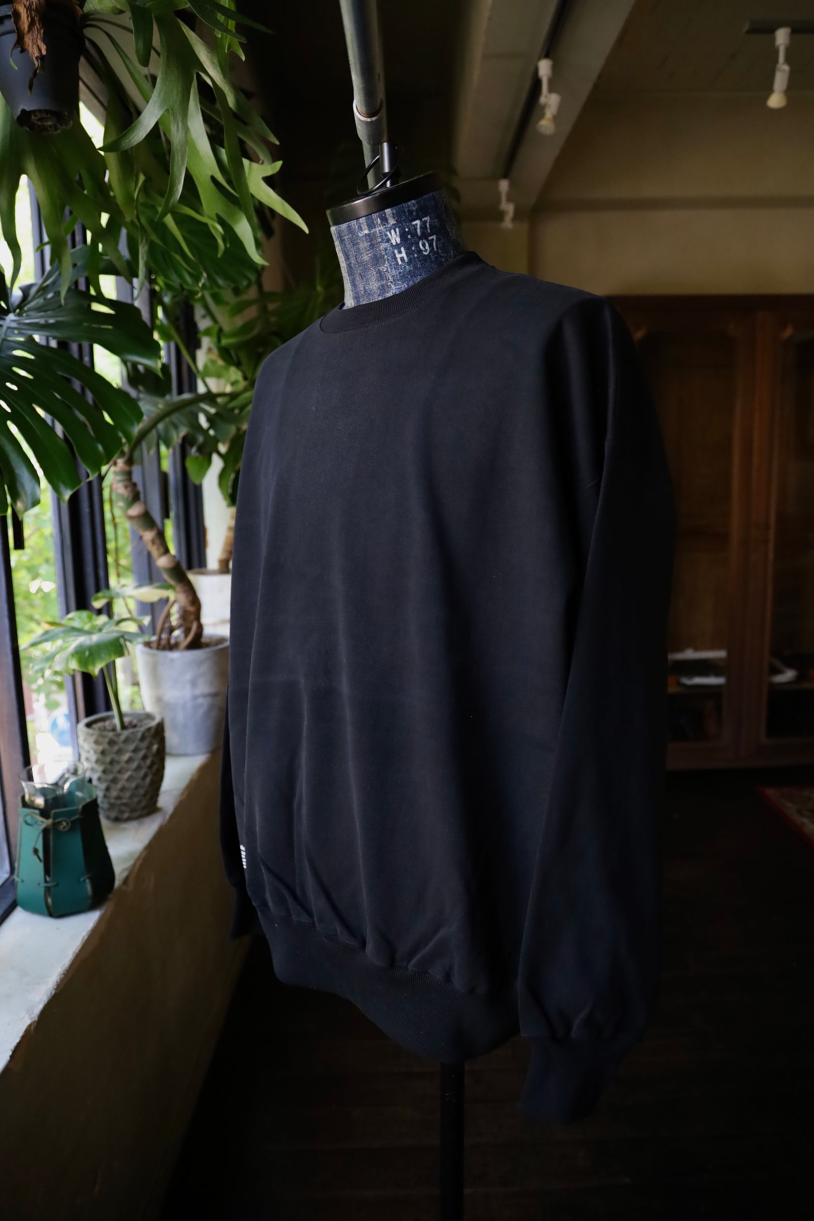 フレッシュサービス LIGHT OZ CREW NECK SWEAT (FSC253-70101B)BLACK☆9月6日(土)発売！