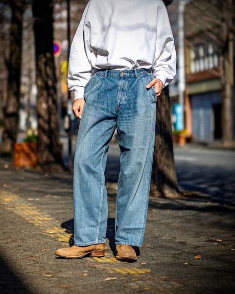 グラフペーパー Selvage Denim Two Tuck Pants(LIGHT FADE INDIGO) 1月18日(土)新作発売！