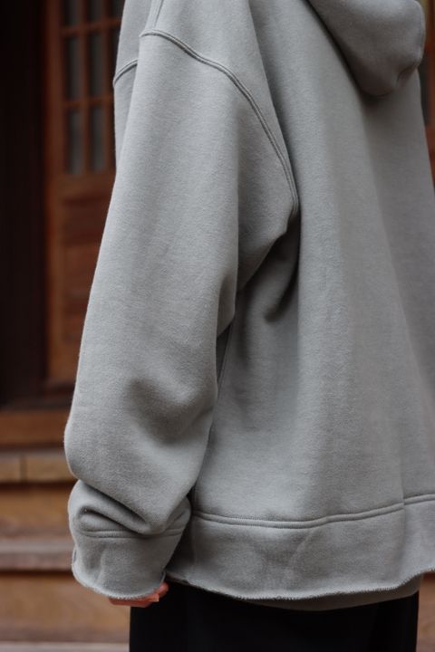YOKE RESIZED WIDE HOODIE(YK21AW0278CS) style.2021.09.13