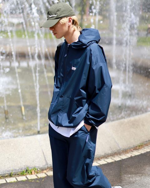 FreshService 新作PERTEX EQUILIBRIUM HOODED SHELLスタイル