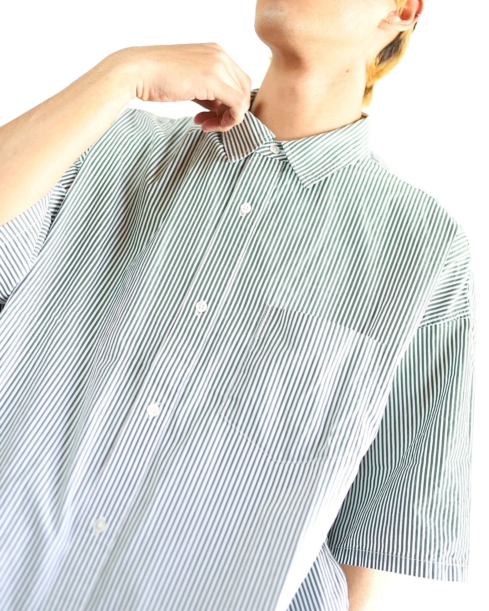 FreshService / CORPORATE UNIFORM S/S SHIRT GREEN STRIPE