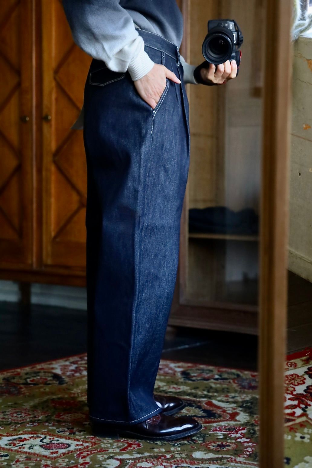 グラフペーパー Selvage Denim Two Tuck Pants(GU261-40061RB)INDIGO_RIGID★1月24日(土)発売！