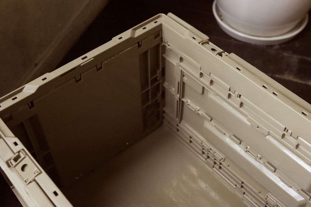 フレッシュサービス FOLDING CONTAINER w/2 DOORS "SAND"