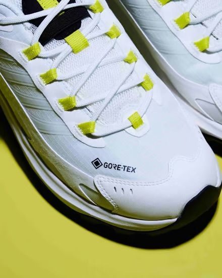 専用！MERRELL FreshService スニーカー MERRELL × FreshService “MOAB SPEED 2 GORE-TEX®” 発売の