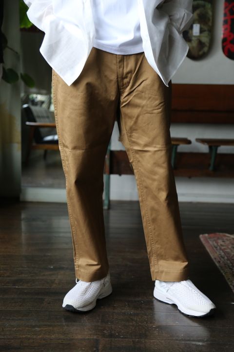 eYe JUNYA WATANABE MAN CarharttカーハートWネームパンツ(WG-P905-100) style. 2021.04.17.