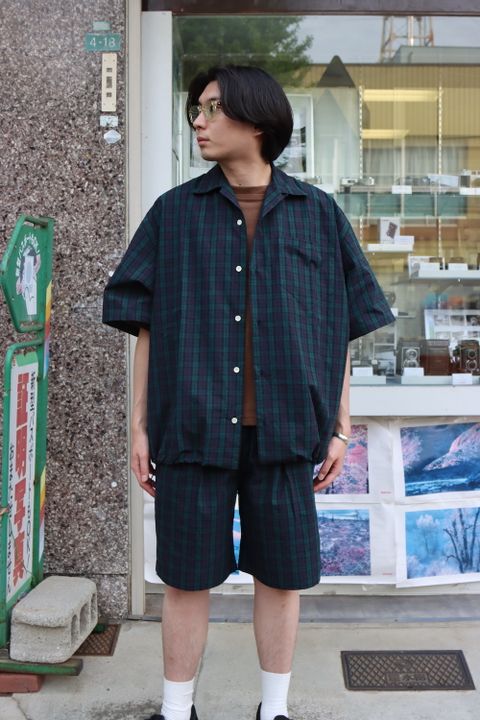 is-ness BALLOON WIDE SHIRT(1022SSSH03) style.2022.4.25